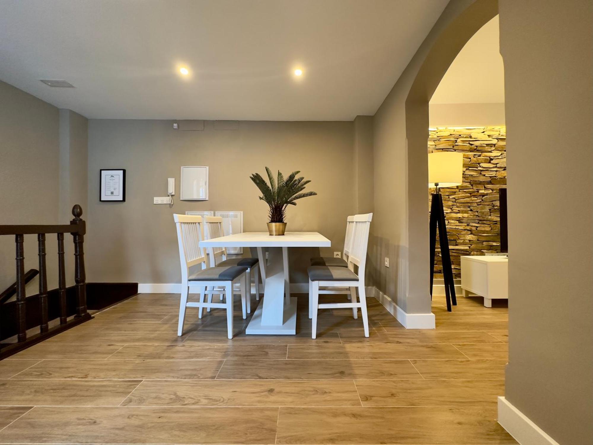 Apartamentos Anaya,1º,2º En Pleno Centro De Granada Dış mekan fotoğraf