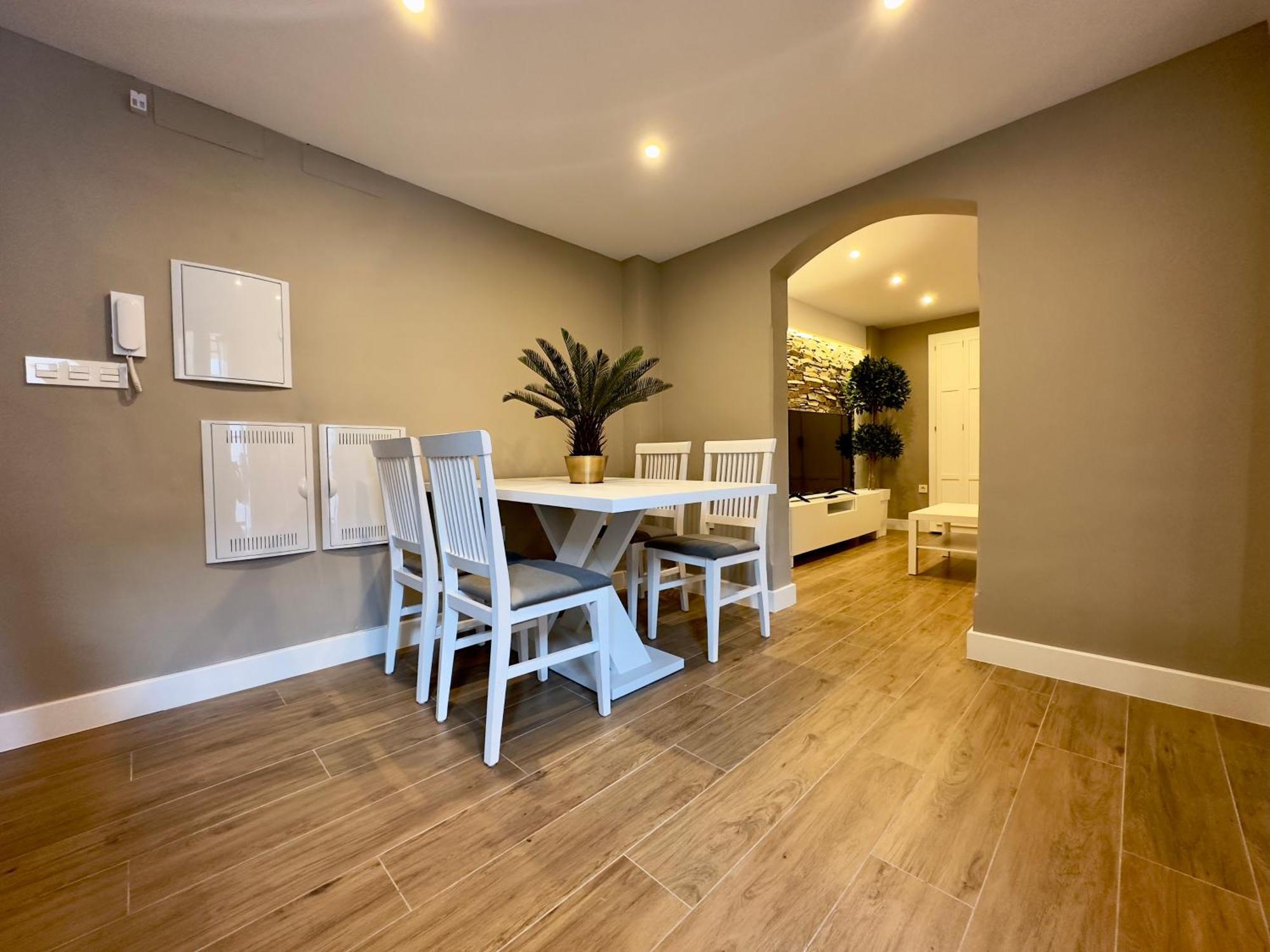 Apartamentos Anaya,1º,2º En Pleno Centro De Granada Dış mekan fotoğraf