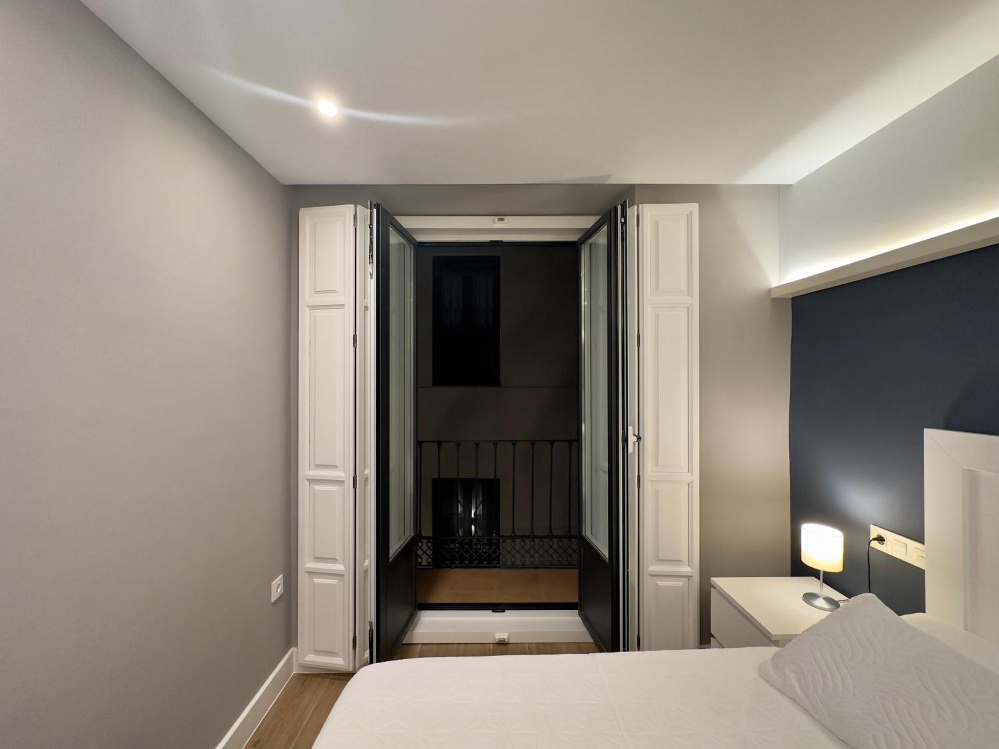 Apartamentos Anaya,1º,2º En Pleno Centro De Granada Oda fotoğraf
